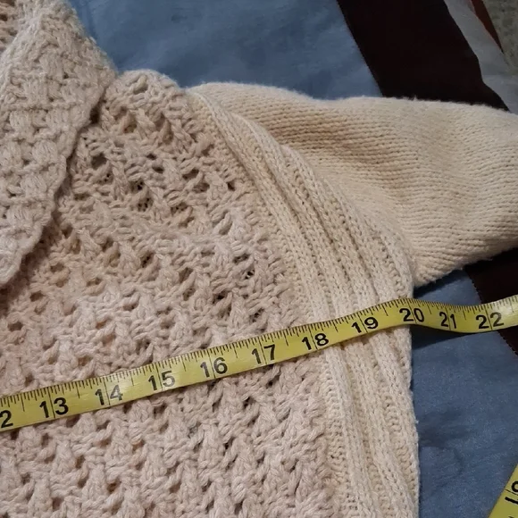 Angel Of The North Cream Cardigan - Picture 5 of 6